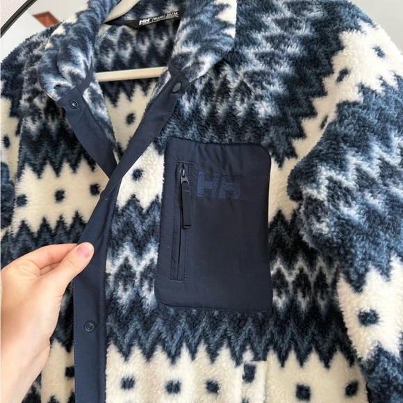 Blue and white Helly Hansen Jacket - Picture 4 of 5